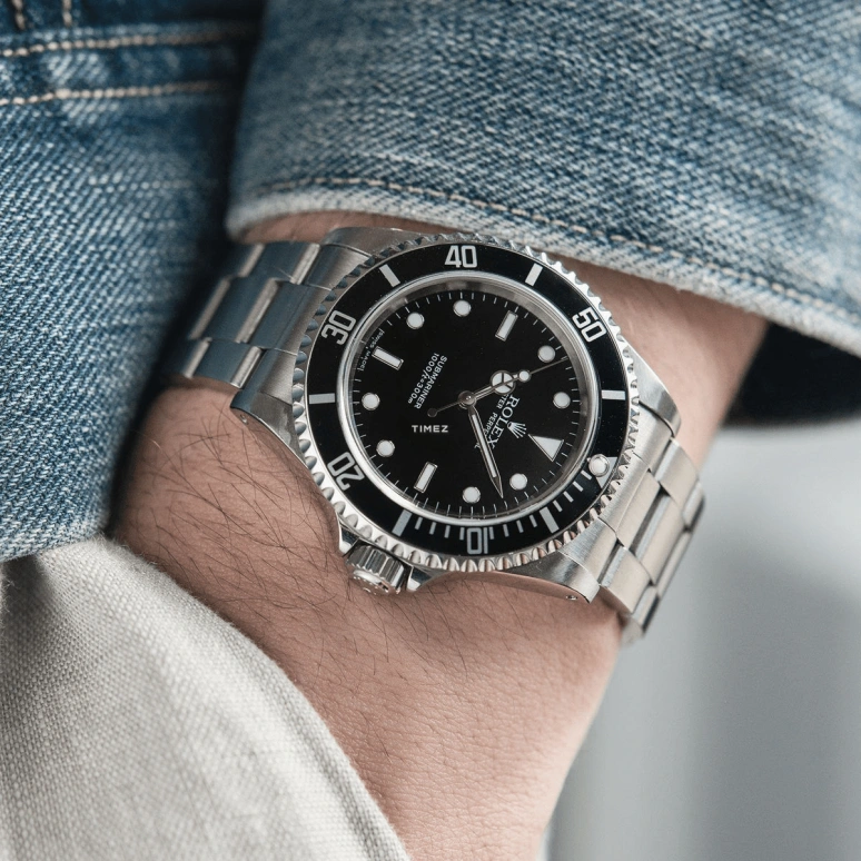 Rolex,Submariner 40mm,40mm,Stainless Steel,Black,Automatic,48hours,In-house Caliber,14060M,14060M-0001