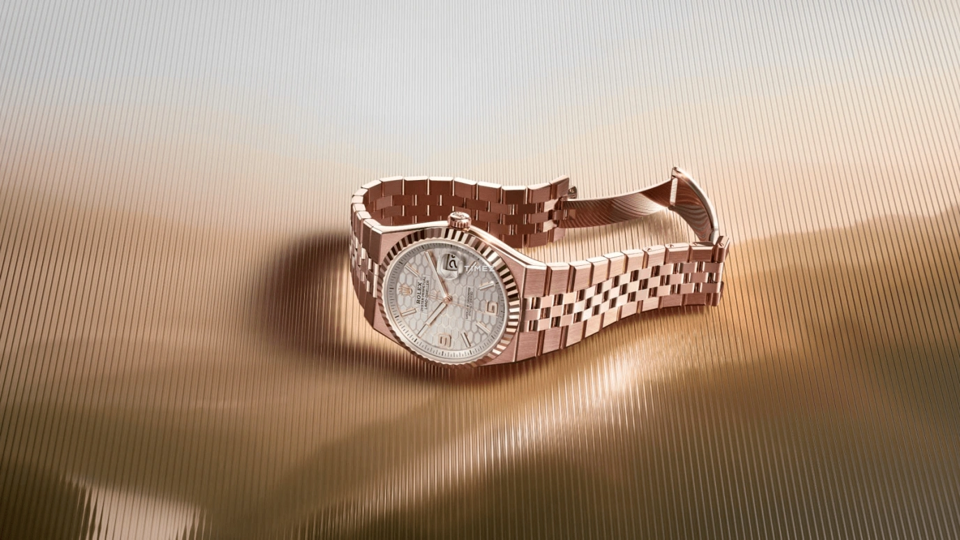 Rolex,Land‑Dweller 36mm,36mm,Everose Gold,White,Automatic,Day,66hours,127235,127235-0001
