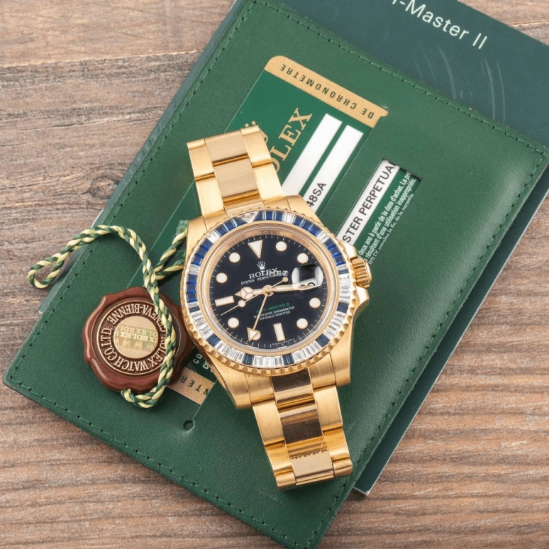 Rolex,GMT-Master II 40mm,40mm,Yellow Gold,Black,Automatic,Day,Dule Time,116748SA