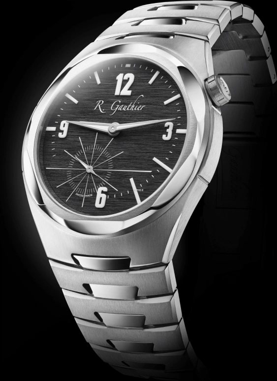 Romain Gauthier,Freedom 41x47.80mm,41x47.80mm,Titanium,Black,Handwound,60hours,In-house Caliber,MON00582