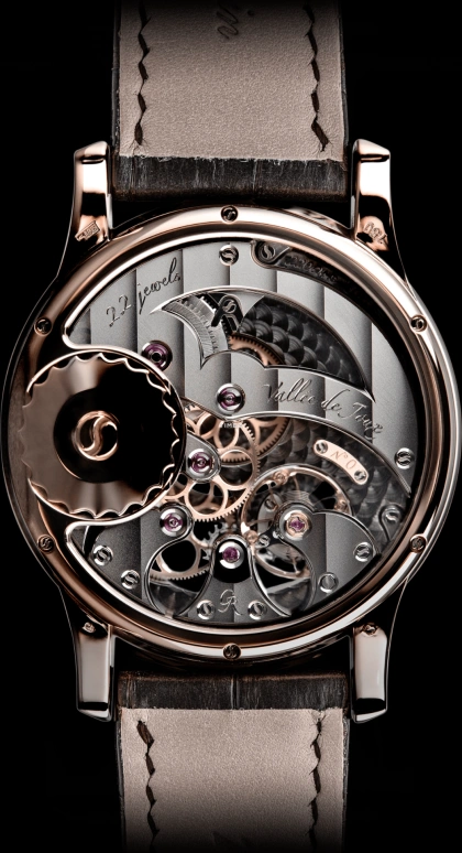 Romain Gauthier,Prestige HMS 41mm,41mm,Red Gold,Black,Silver,Handwound,Power Reserve Indicator,60hours,MON00009