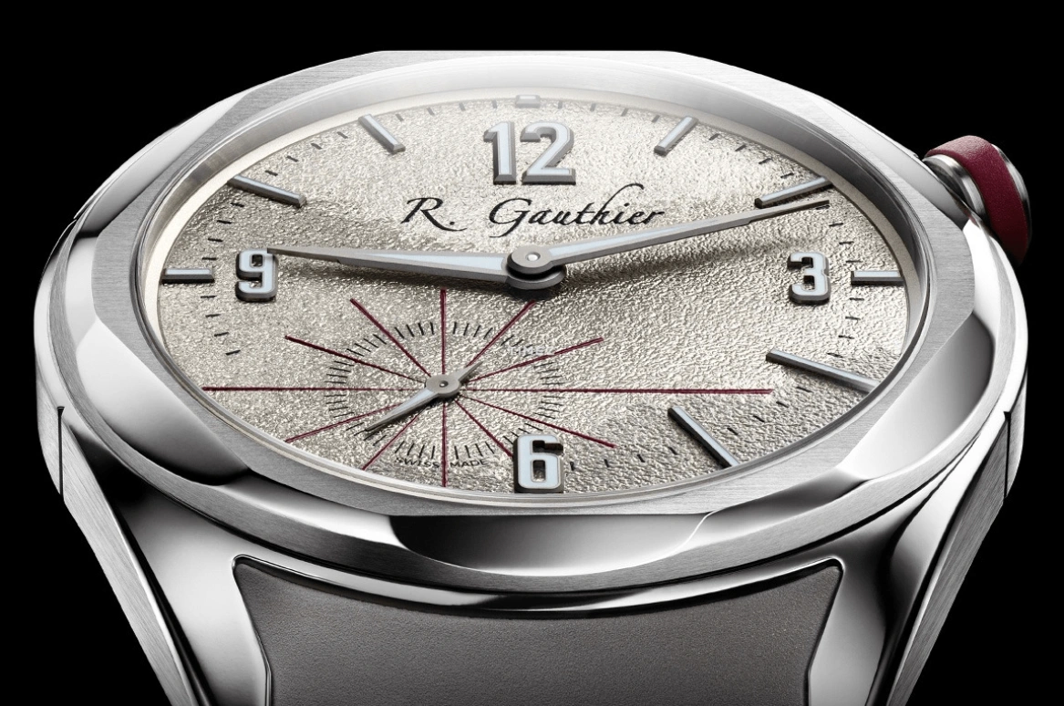 Romain Gauthier,C by Romain Gauthier 41mm,41mm,Titanium,Cream,Handwound,60hours,In-house Caliber,MON00542