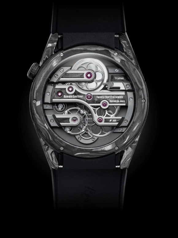 Romain Gauthier,Freedom 42mm,42mm,Carbonium®,Grey,Handwound,60hours,In-house Caliber,MON00561