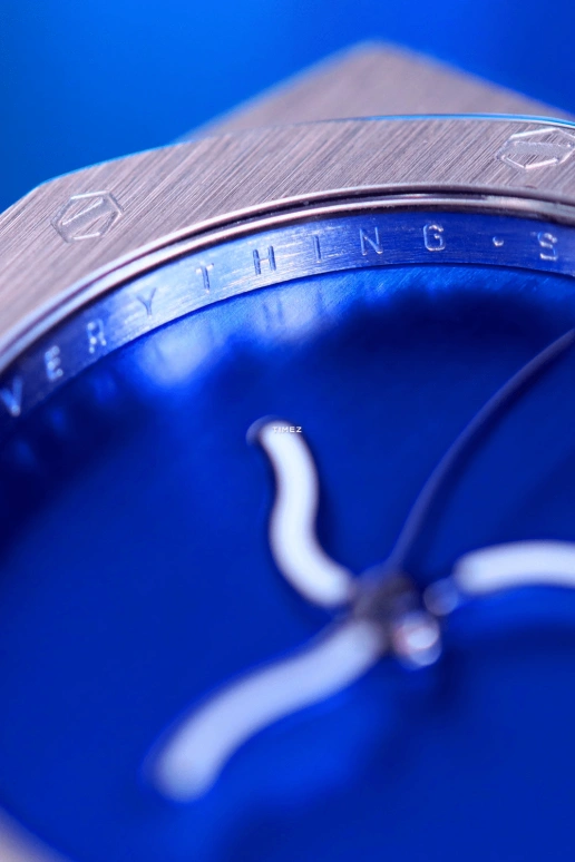 Safrezo,CURVE OAK 38x39.60mm,38x39.60mm,Stainless Steel,Blue,Automatic,Sapphire,Other,CO,CO-A02-S