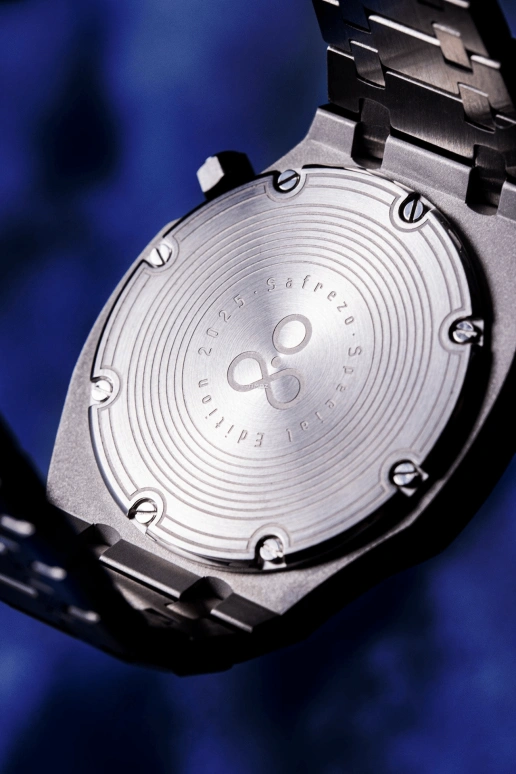 Safrezo,CURVE OAK 38x39.60mm,38x39.60mm,Stainless Steel,Blue,Automatic,Sapphire,Other,CO,CO-SE2501