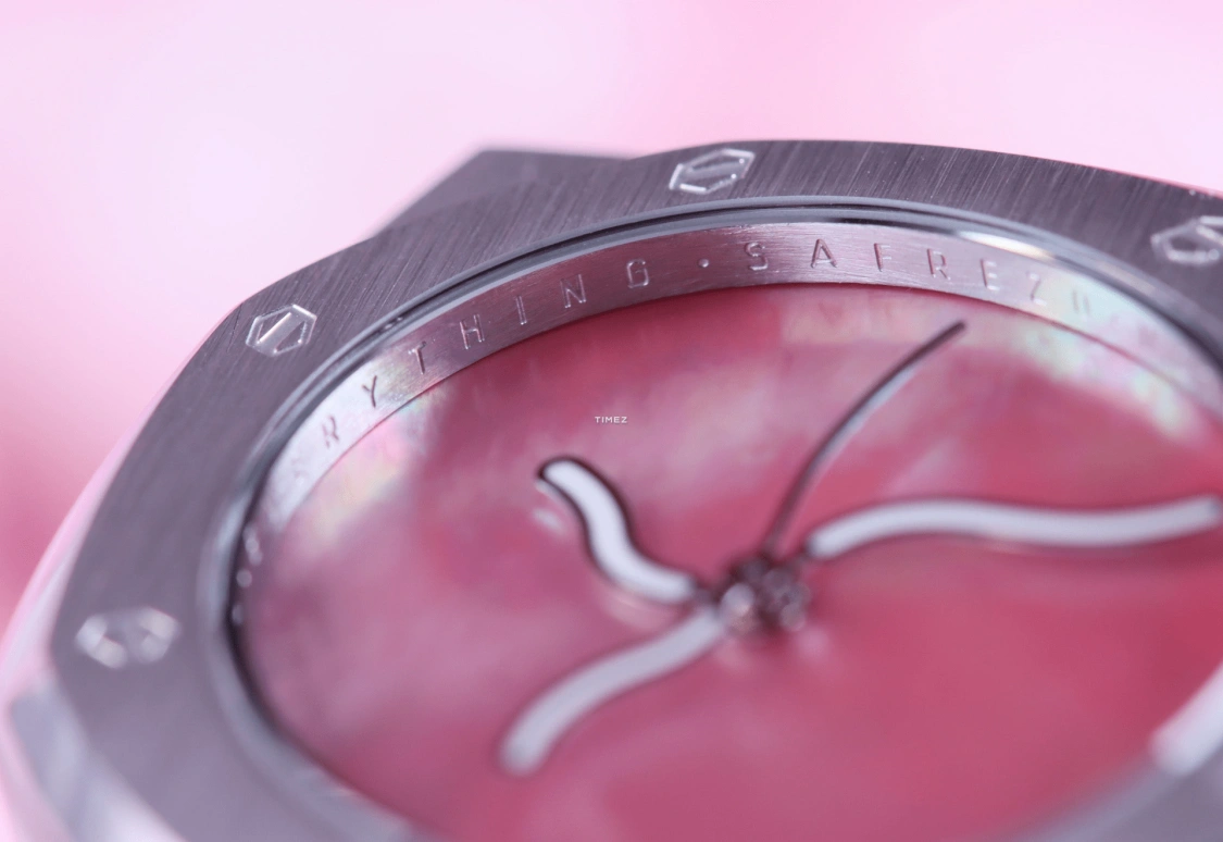 Safrezo,CURVE OAK 38x39.60mm,38x39.60mm,Stainless Steel,Pink,Automatic,Sapphire,Other,CO,CO-C01-S