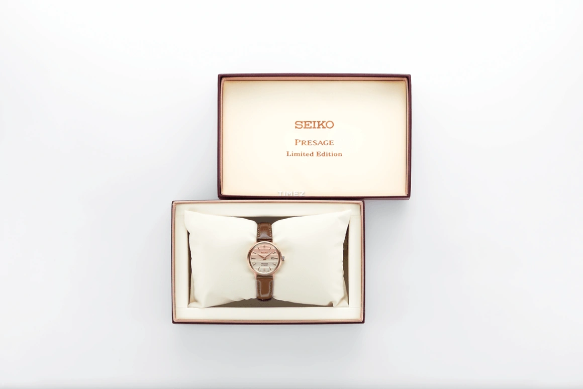 Seiko,Presage 30.30mm,30.30mm,Stainless Steel,Multi-Color,Pink,Automatic,Day,40hours,SRE014J1