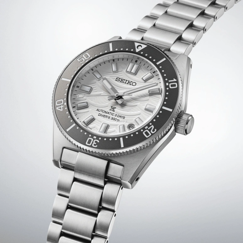 Seiko,Prospex Divers 40mm,40mm,Stainless Steel,White,Automatic,Day,Anti-magnetic,SPB511J1