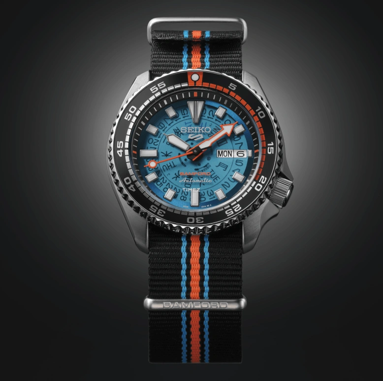 Seiko,5 Sports 42.50mm,42.50mm,Stainless Steel,Blue,Automatic,Date,Day,Anti-magnetic,SRPL95