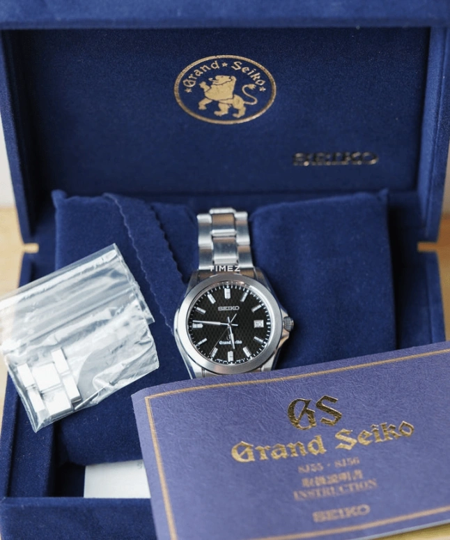 Seiko,Grand Seiko 38mm,38mm,Stainless Steel,Black,Quartz,Day,In-house Caliber,SBGF021