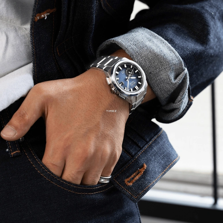 Seiko,Astron 42mm,42mm,Titanium,Blue,Quartz,Perpetual Calendar,Day,Power Reserve Indicator,Anti-magnetic,In-house Caliber,Sapphire,SBXD023