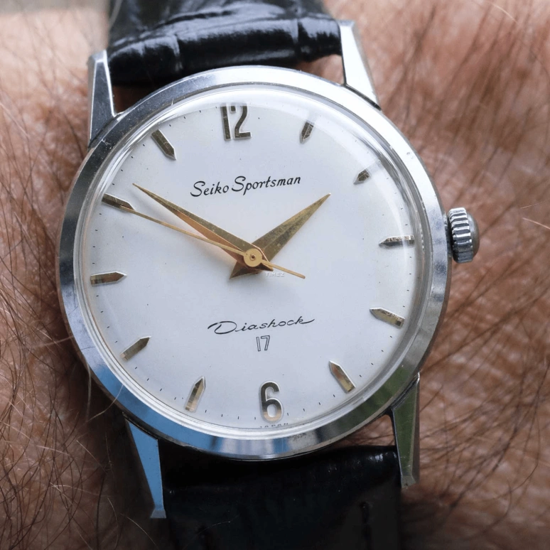 Seiko,Sportsman 29mm,29mm,Stainless Steel,Silver,Handwound,In-house Caliber,Sapphire,12080