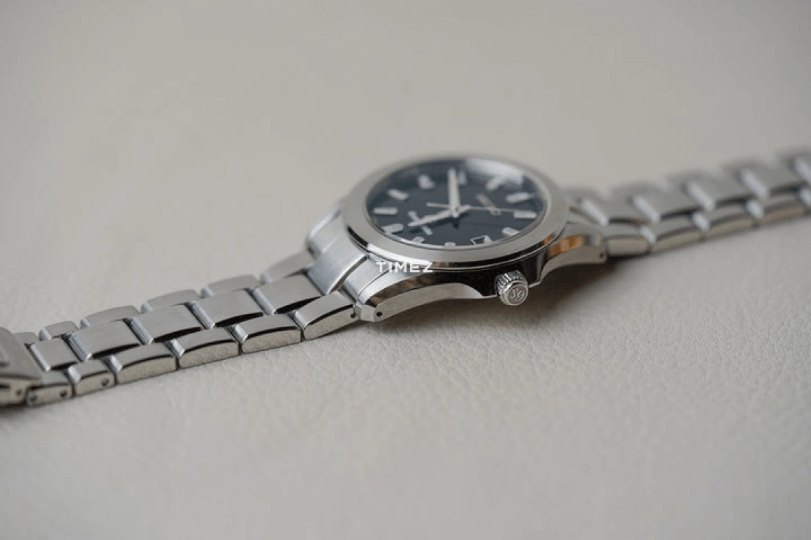 Seiko,Grand Seiko 38mm,38mm,Stainless Steel,Black,Quartz,Day,In-house Caliber,SBGF021