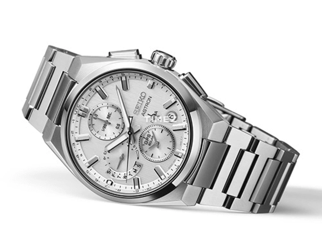 Seiko,Astron 42mm,42mm,Titanium,Silver,Quartz,Chronograph,Perpetual Calendar,Date,Day,In-house Caliber,Sapphire,Crystal Glass,SSH159J1