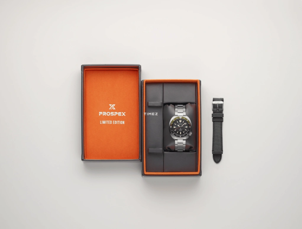 Seiko,Prospex Land 42.40mm,42.40mm,Stainless Steel,Black,Automatic,Day,Anti-magnetic,SRPK77