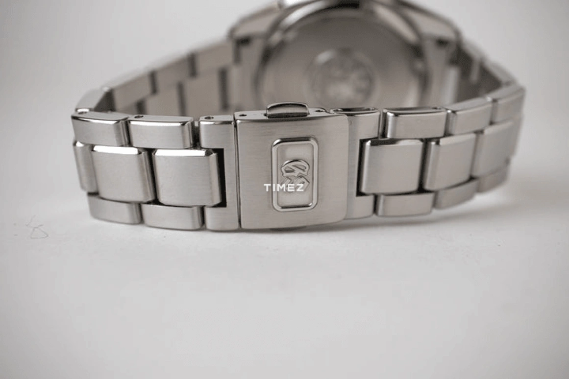 Seiko,Grand Seiko 38mm,38mm,Stainless Steel,Black,Quartz,Day,In-house Caliber,SBGF021