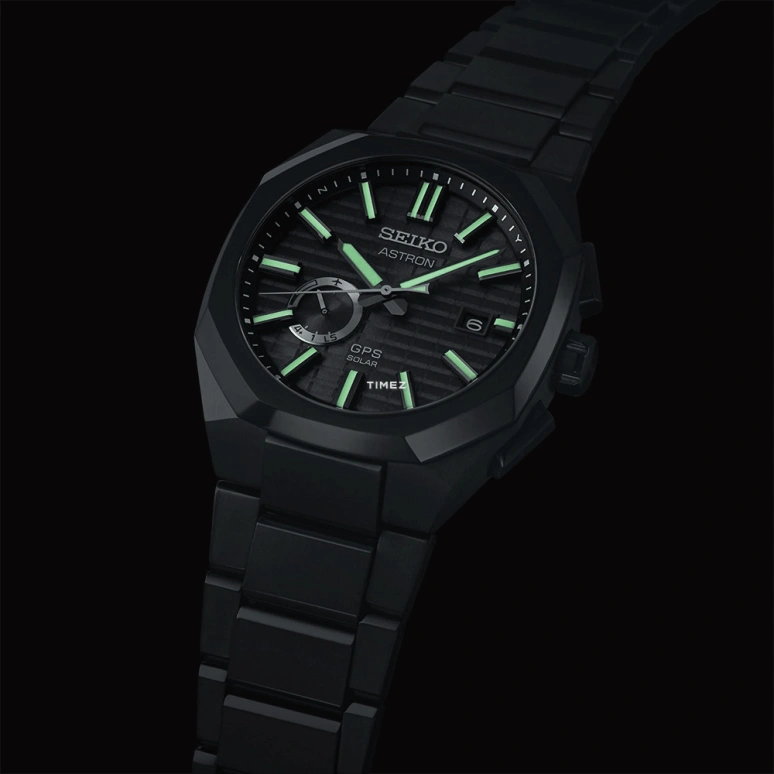Seiko,Astron 41.20mm,41.20mm,Titanium,Black,Quartz,Perpetual Calendar,Day,Power Reserve Indicator,Anti-magnetic,In-house Caliber,Sapphire,SBXD015