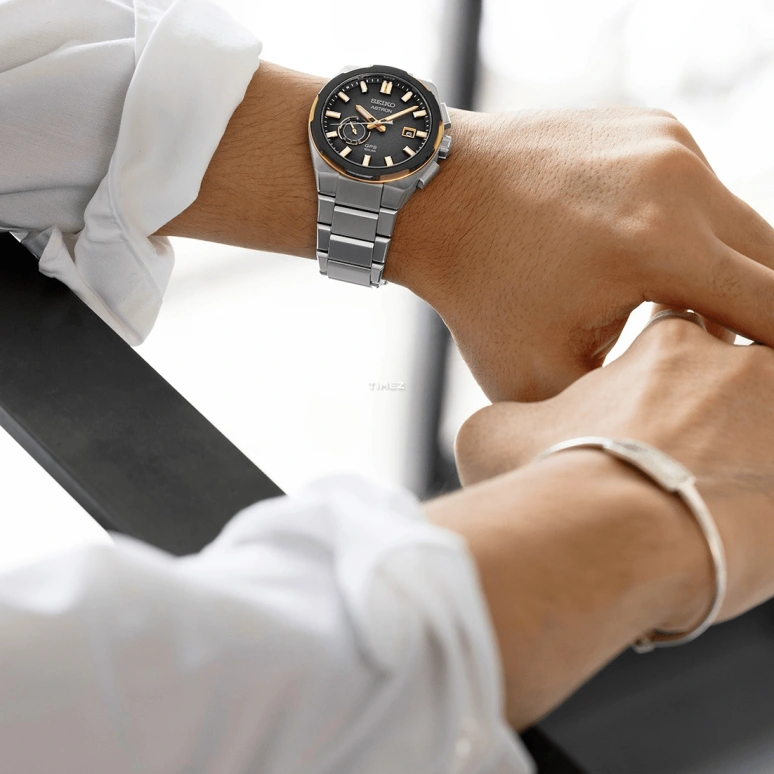 Seiko,Astron 42mm,42mm,Titanium,Black,Quartz,Perpetual Calendar,Day,Power Reserve Indicator,Anti-magnetic,In-house Caliber,Sapphire,SBXD026