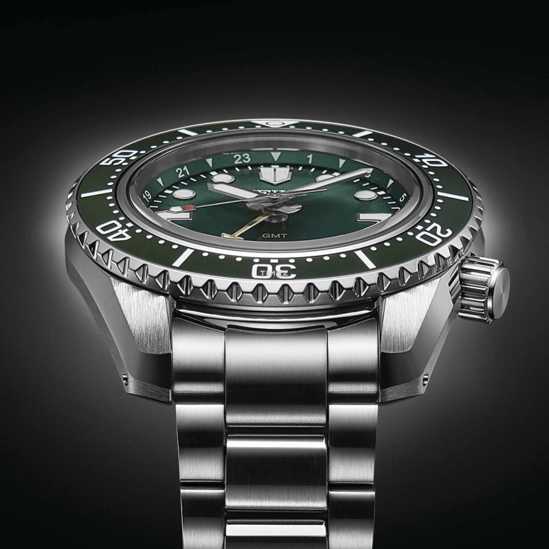 Seiko,Prospex 42mm,42mm,Stainless Steel,Green,Automatic,Day,Dule Time,SBEJ009