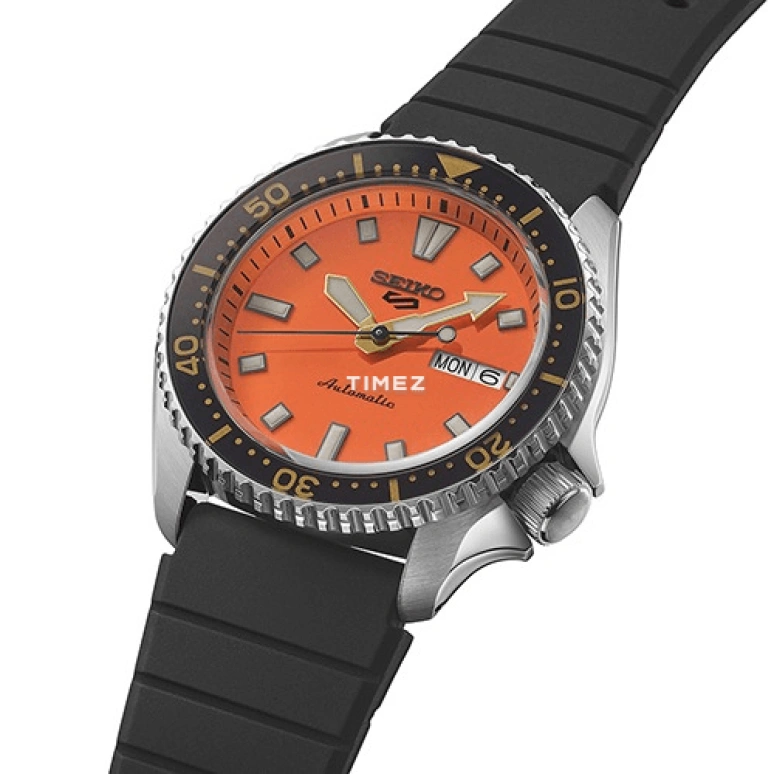 Seiko,5 Sports 42.50mm,42.50mm,Stainless Steel,Orange,Automatic,Date,Day,Anti-magnetic,SBSA309