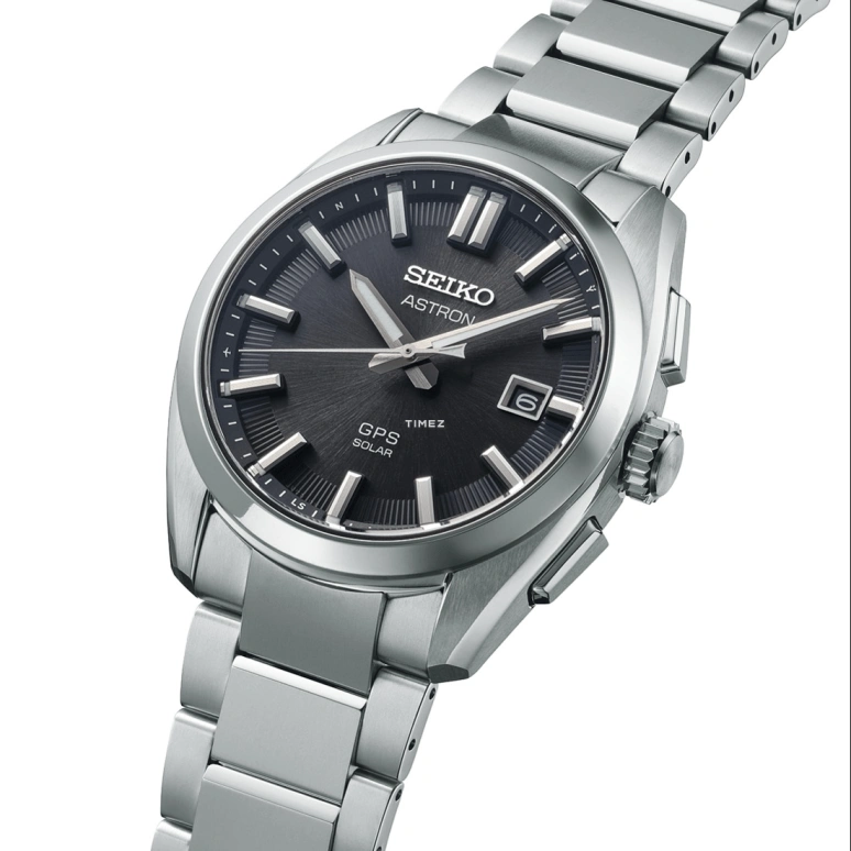 Seiko,Astron 41mm,41mm,Titanium,Black,Quartz,Day,Solar Charging,Anti-magnetic,GPS,In-house Caliber,Sapphire,SBXD035
