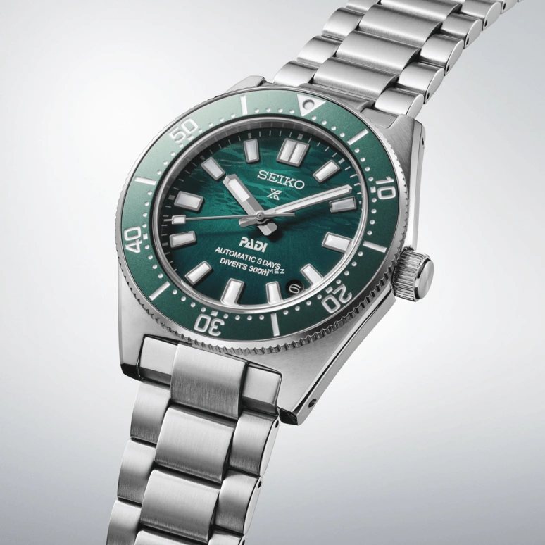 Seiko,Prospex 40mm,40mm,Stainless Steel,Green,Automatic,Day,Anti-magnetic,SPB501J1