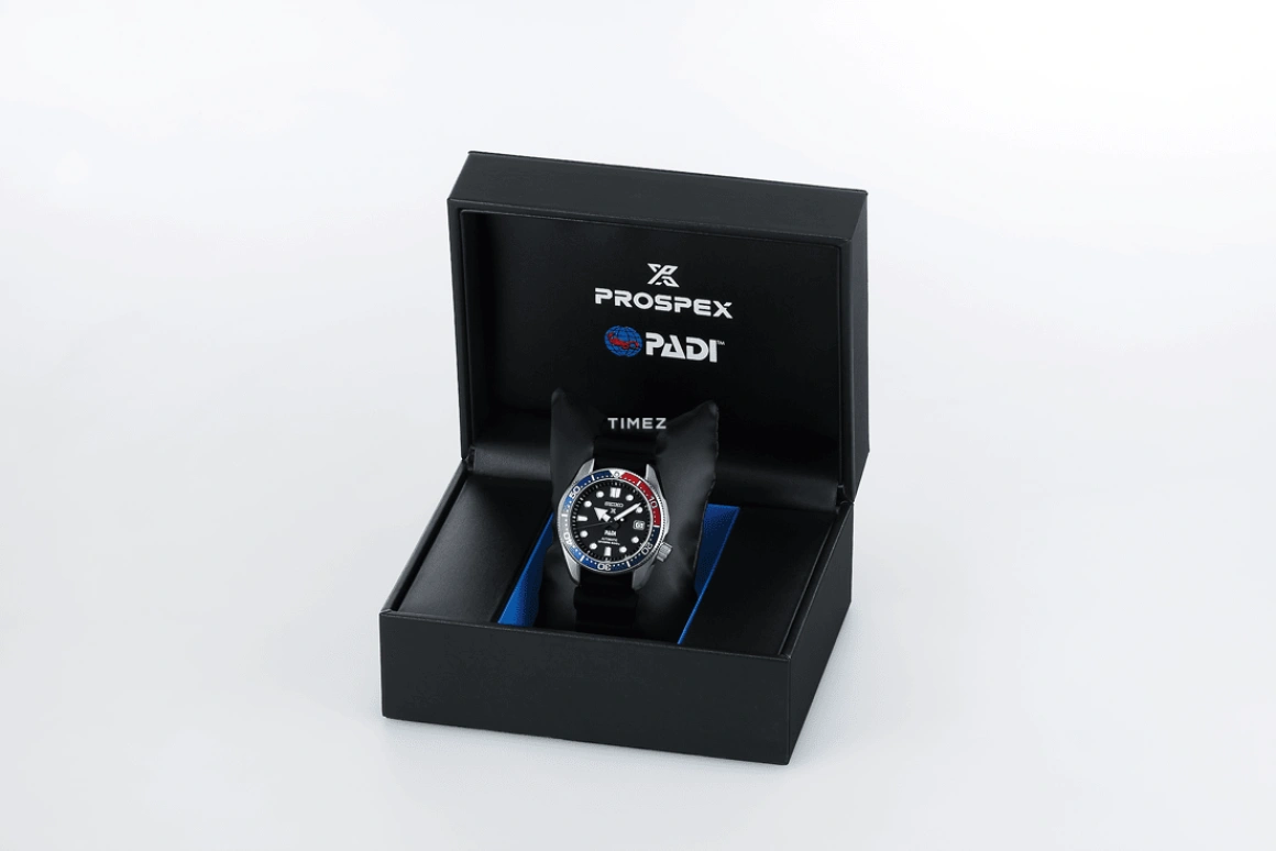 Seiko,Prospex Divers 44mm,44mm,Stainless Steel,Black,Automatic,Day,50hours,SPB087J1