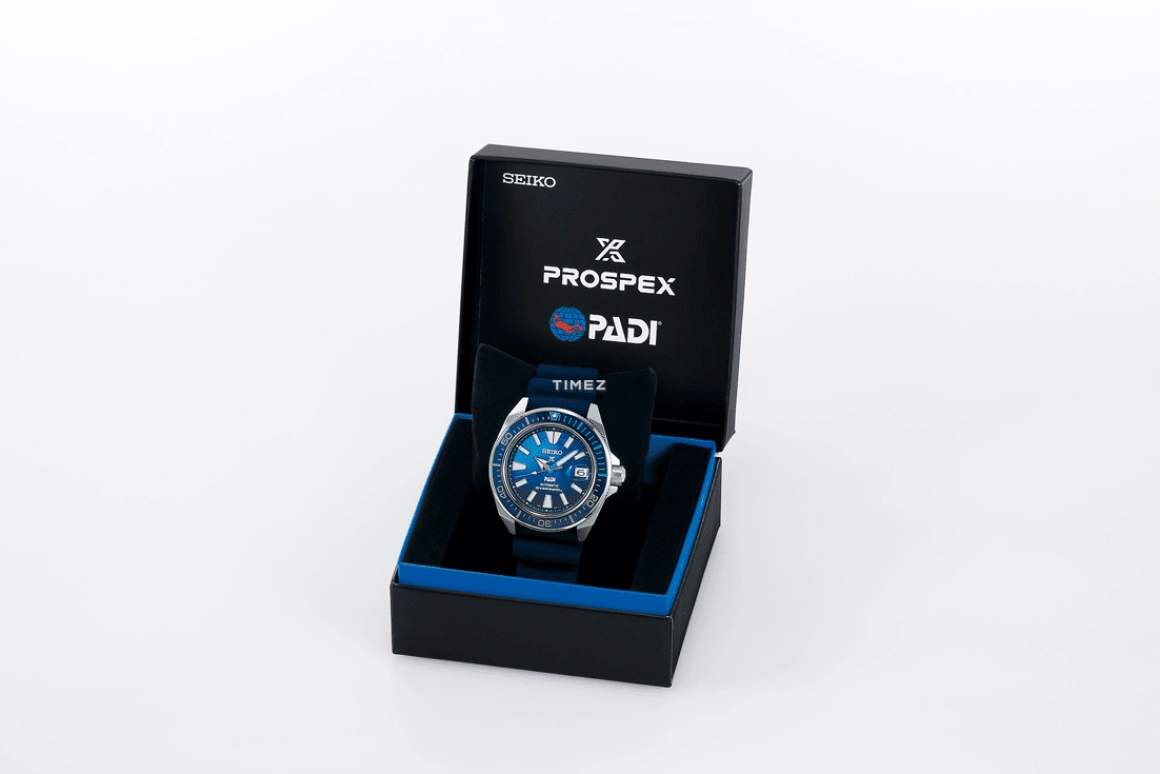 Seiko,Prospex Divers 43.80mm,43.80mm,Stainless Steel,Blue,Automatic,Day,41hours,SRPJ93