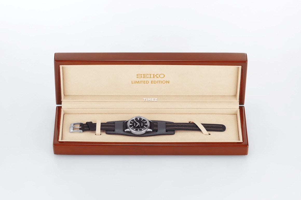 Seiko,Prospex 36mm,36mm,Stainless Steel,Black,Automatic,Day,In-house Caliber,SJE085J1