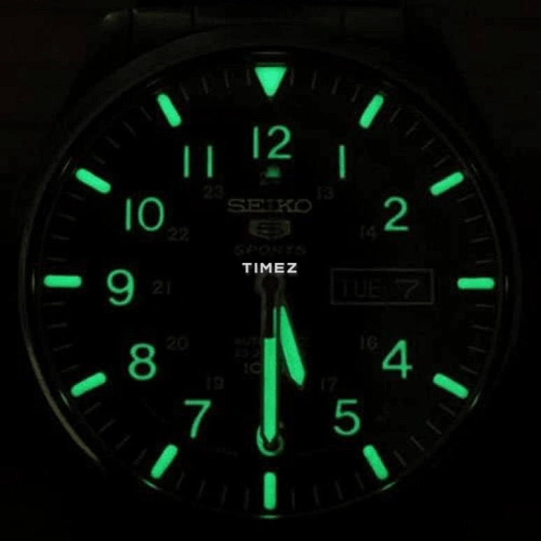 Seiko,5 Sports 42mm,42mm,Stainless Steel,Black,Automatic,Date,Day,SNZG15J1