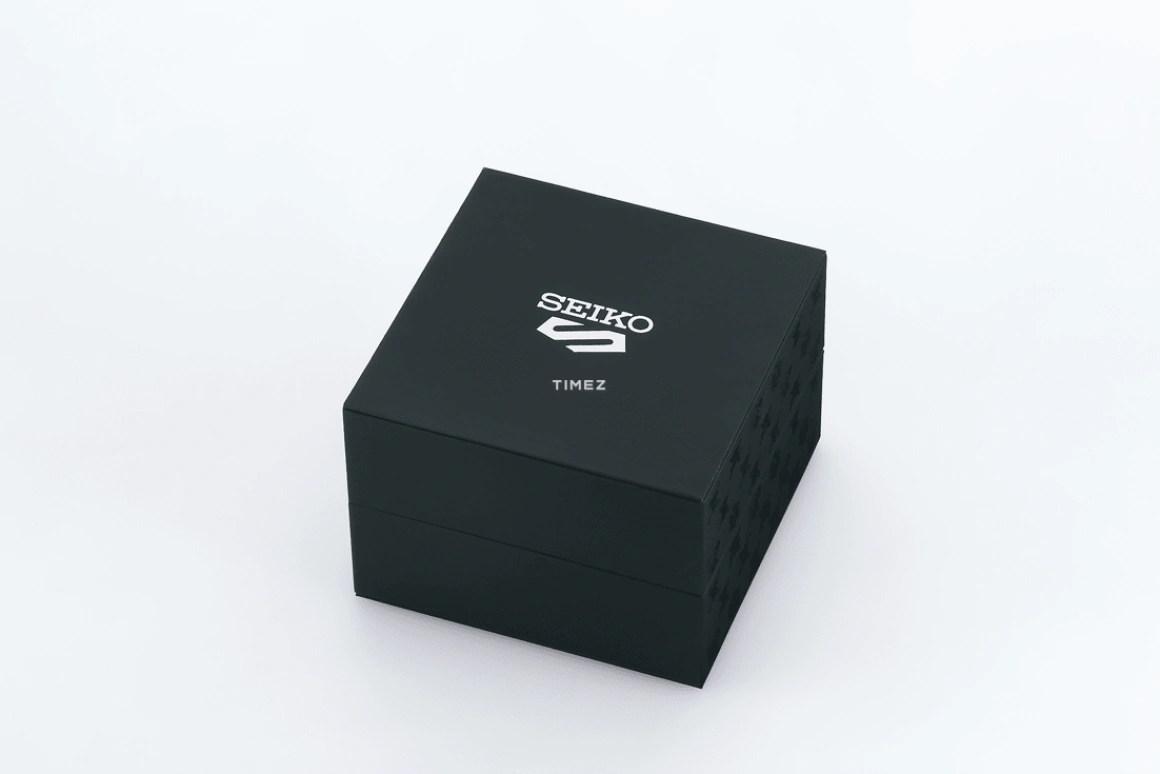 Seiko,5 Sports 42.50mm,42.50mm,Stainless Steel,Blue,Automatic,Date,Day,SRPH71