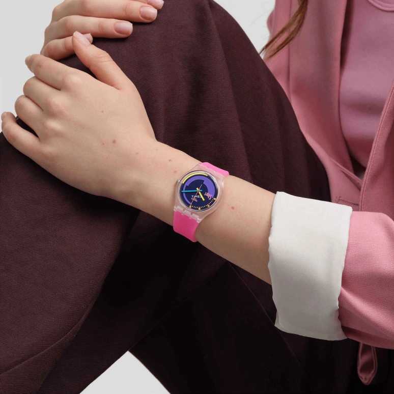 Swatch,Originals 34mm,34mm,Bio-sourced,Black,Purple,Quartz,Sapphire,Crystal Glass,Tonneau,SO28K111
