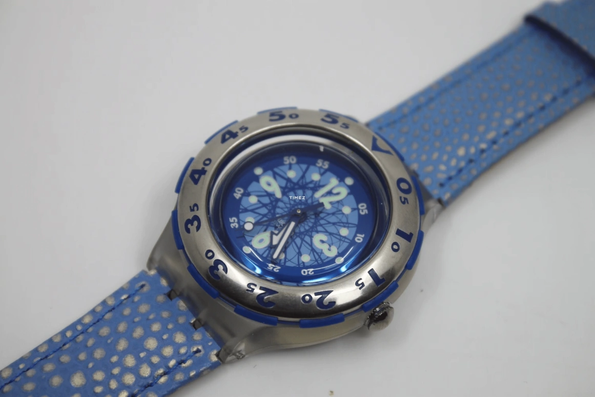 Swatch,Other 38mm,38mm,Plastic,Blue,Quartz,Sapphire,Round,SDK113