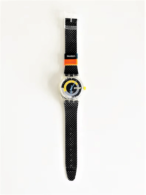 Swatch,Other 34mm,34mm,Plastic,Black,Grey,Orange,Quartz,Sapphire,Crystal Glass,Tonneau,SSK100