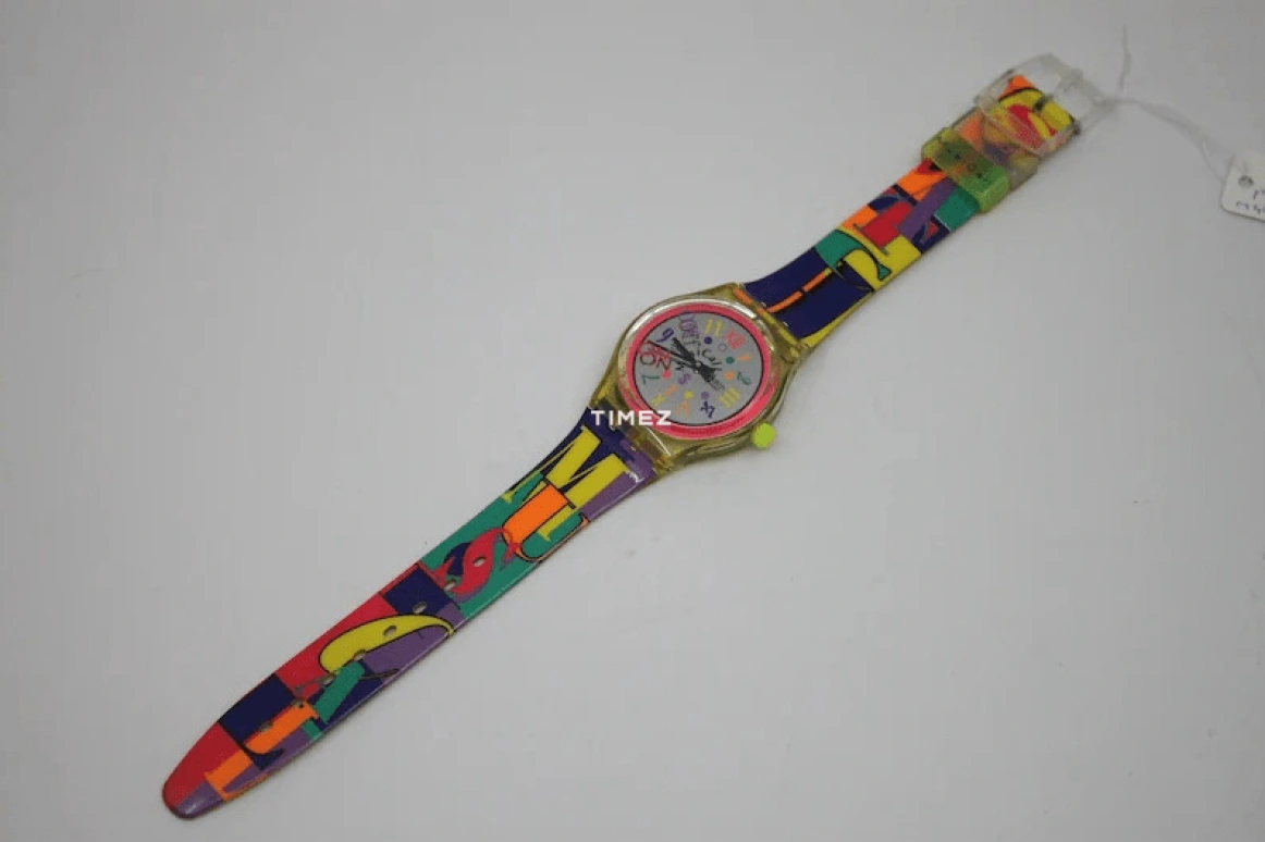 Swatch,Other 33mm,33mm,Plastic,Silver,Quartz,Sapphire,Tonneau,SLK104