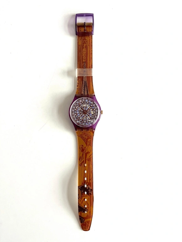 Swatch,Other 34mm,34mm,Plastic,Multi-Color,Quartz,Sapphire,Crystal Glass,Tonneau,GV108
