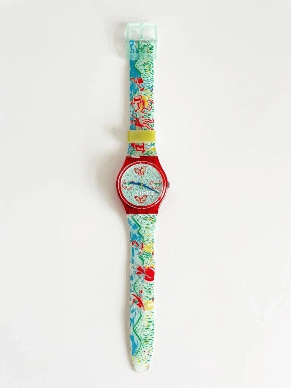Swatch,Other 34mm,34mm,Plastic,Multi-Color,Quartz,Sapphire,Crystal Glass,Tonneau,GR120