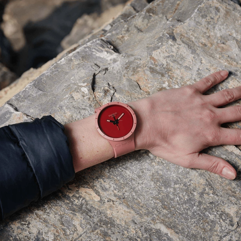 Swatch,THE BOLD 47mm,47mm,Bioceramic,Ceramic,Red,Sapphire,Crystal Glass,SB03R100