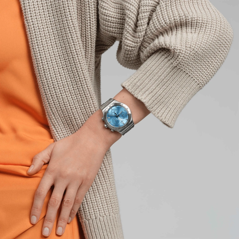 Swatch,Swatch Essentials 43mm,43mm,Stainless Steel,Blue,Quartz,Chronograph,Day,YVS528G