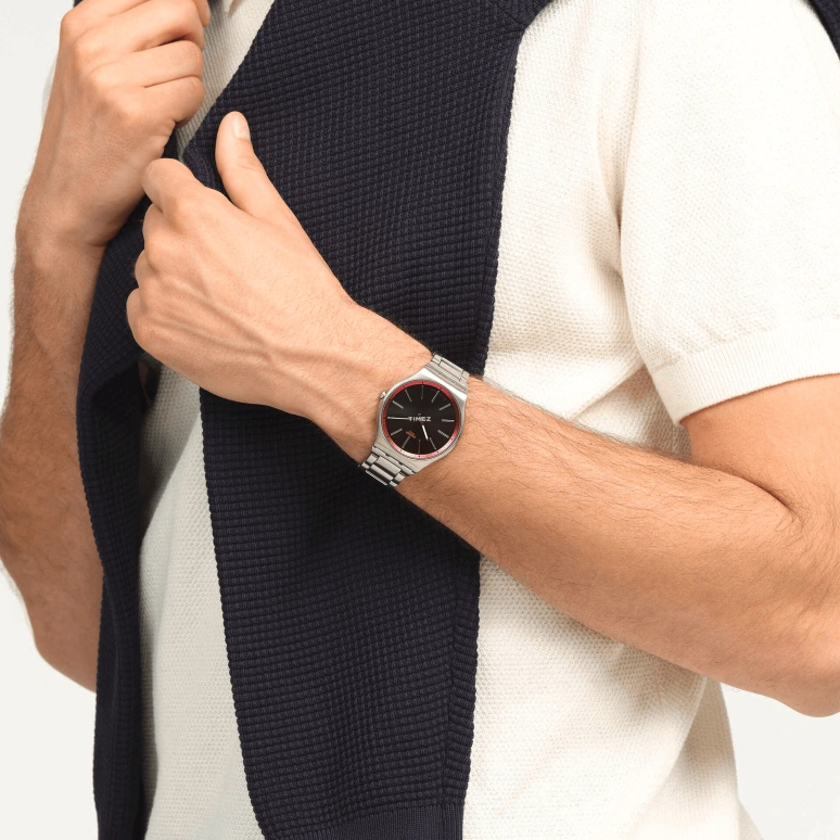 Swatch,Other 42mm,42mm,Stainless Steel,Black,Quartz,Sapphire,Crystal Glass,Round,SS07S129G