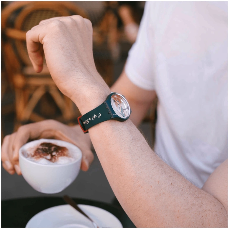 Swatch,Other 41mm,41mm,Plastic,Green,Silver,Red,Grey,Multi-Color,Quartz,Sapphire,Crystal Glass,Round,SUOZ347
