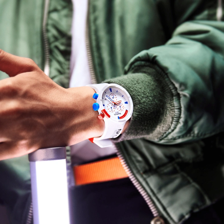 Swatch,THE BOLD 47mm,47mm,Bioceramic,Ceramic,White,Sapphire,Crystal Glass,SB04Z400