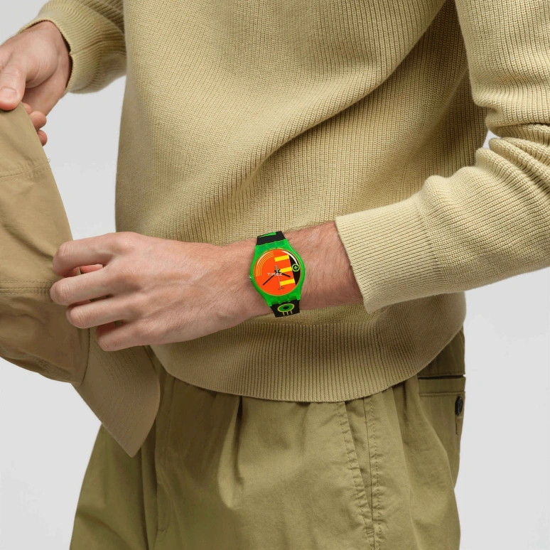 Swatch,Originals 41mm,41mm,Bio-sourced,Orange,Black,Quartz,Sapphire,Crystal Glass,Green,SO29G106