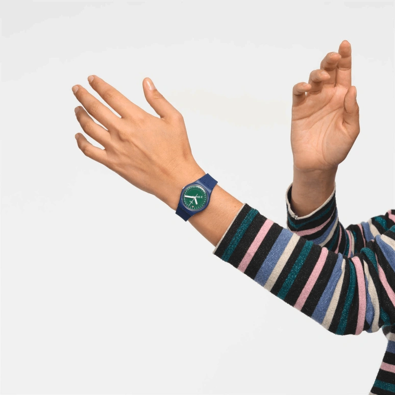 Swatch,Originals 34mm,34mm,Bio-sourced,Green,Quartz,Sapphire,Crystal Glass,Round,SO28N403