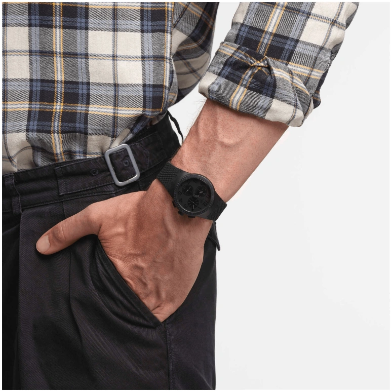 Swatch,MEN'S 42mm,42mm,Plastic,Black,SUSB104