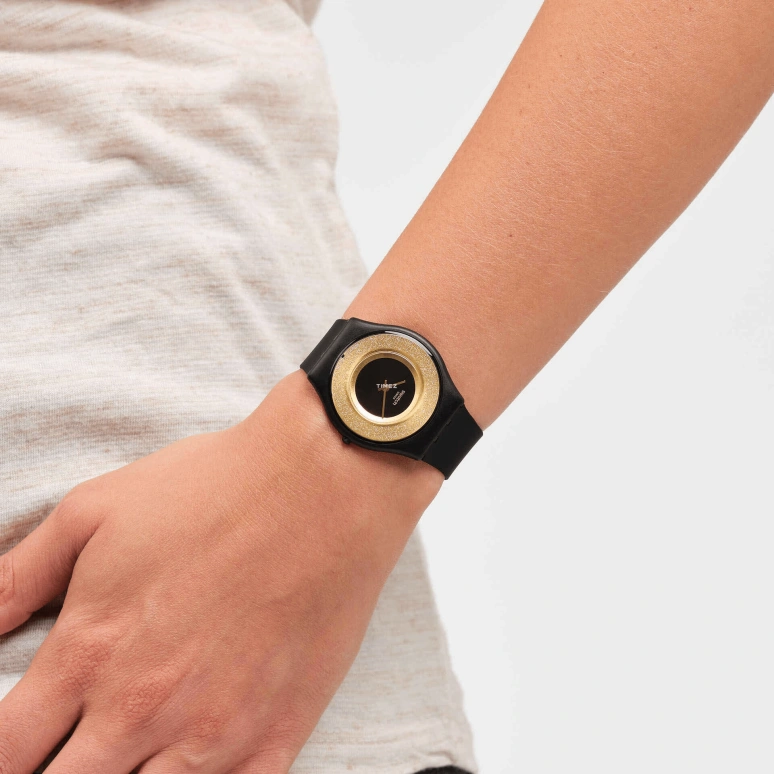 Swatch,Other 34mm,34mm,Bio-sourced,Black,Gold,Quartz,Round,Black,SS08B101