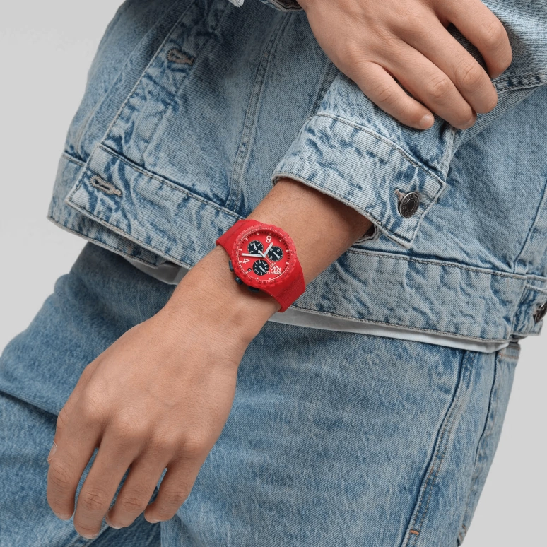 Swatch,Originals 42mm,42mm,Plastic,Red,Quartz,Chronograph,Day,SUSR407