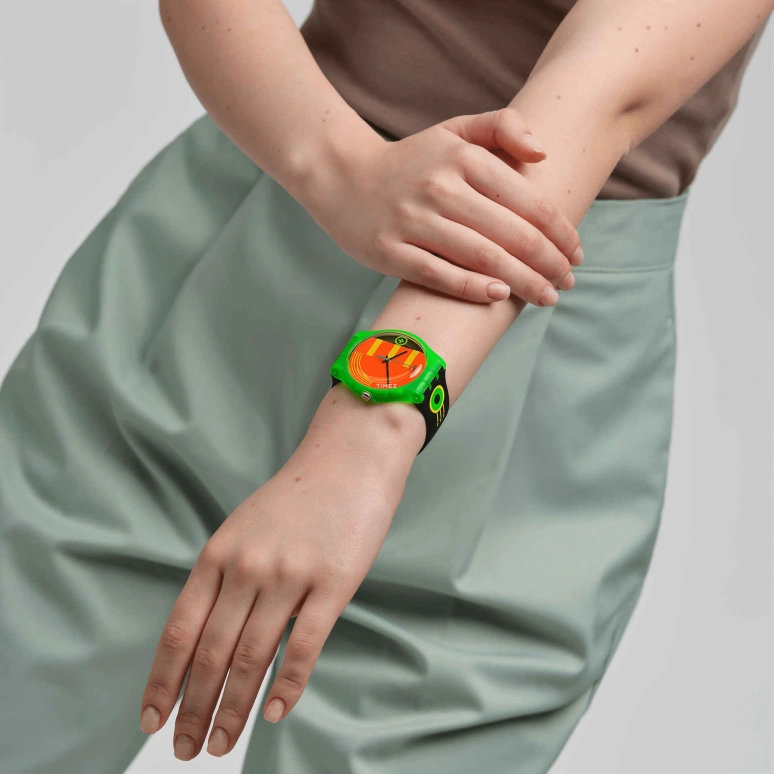 Swatch,Originals 41mm,41mm,Bio-sourced,Orange,Black,Quartz,Sapphire,Crystal Glass,Green,SO29G106