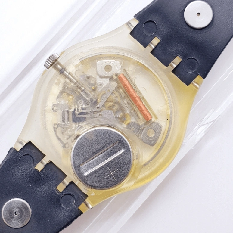 Swatch,Other 34mm,34mm,Plastic,Black,Quartz,Sapphire,Crystal Glass,Round,GZ105