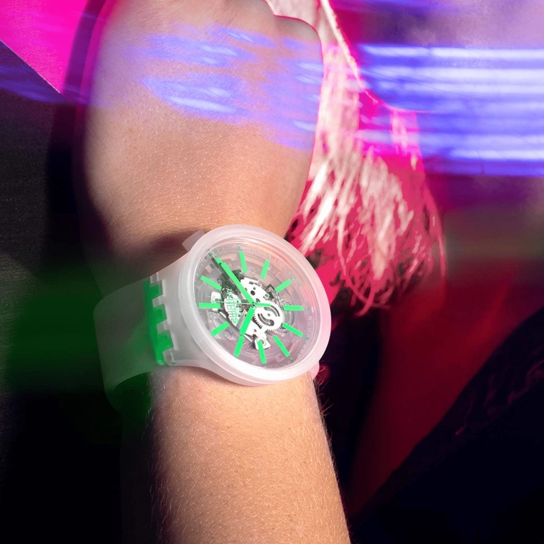 Swatch,THE BOLD 47mm,47mm,Plastic,White,SO27E104